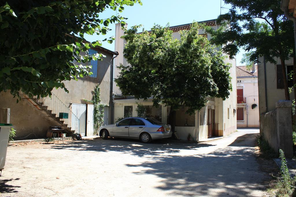 Le Logis Charmant Charmes-sur-Rhone Exterior foto